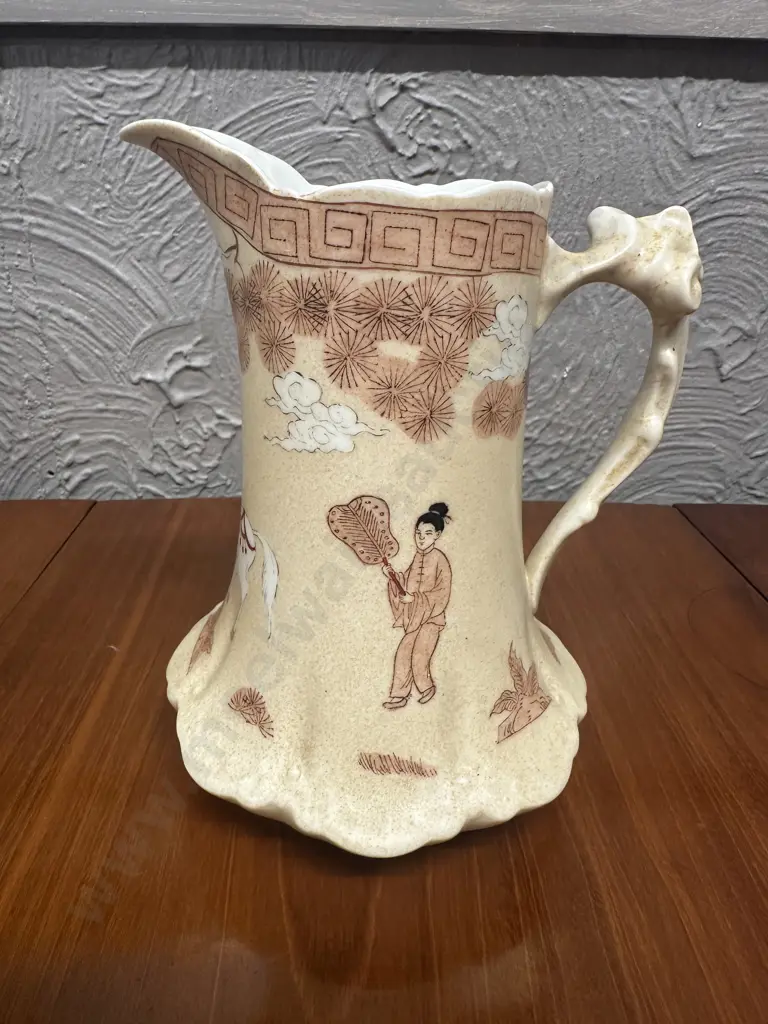 Decorative Japanese Porcelain Ware Jug H22cm. Image 1++