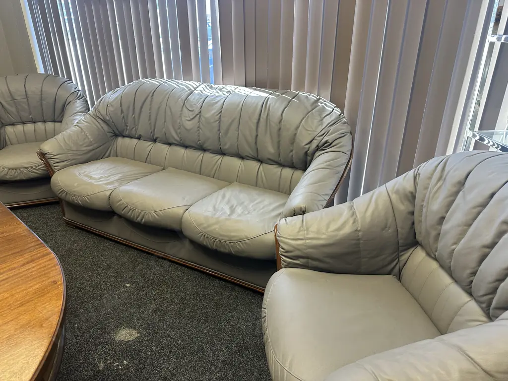 Cortina Original Design Grey Leather 3 Seater Sofa With 2 Armchairs, Ridged Dark Wood Trim Image 1++