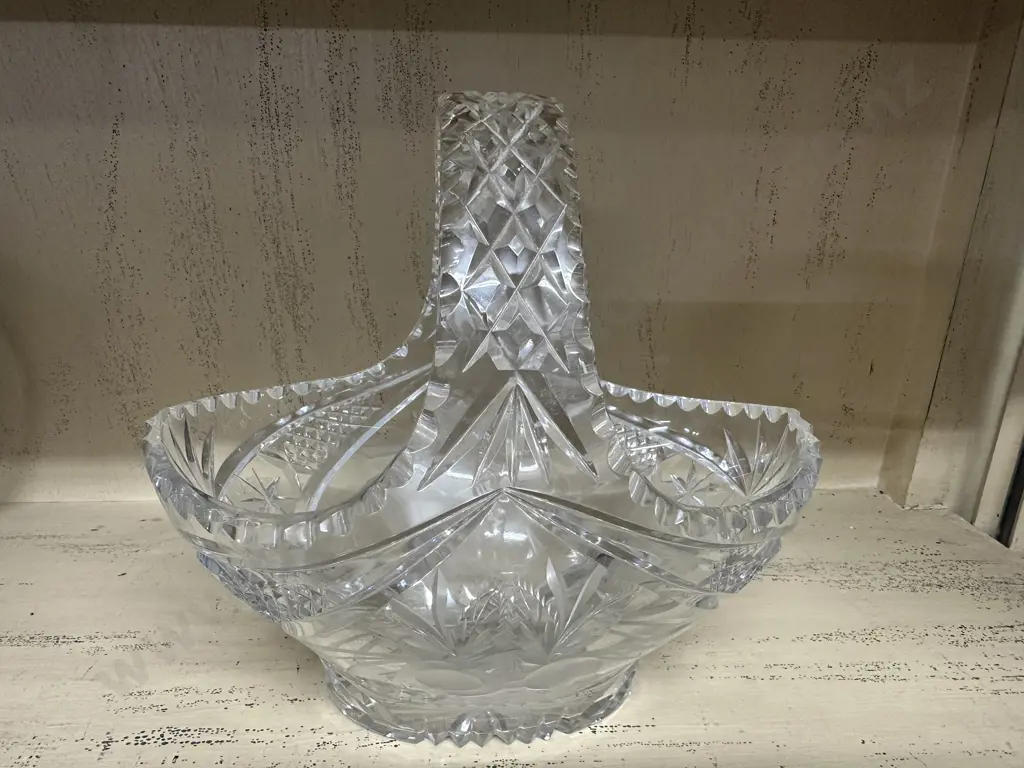 Vintage Large Crystal Basket Centre Piece H23,W26cm. Image 1++