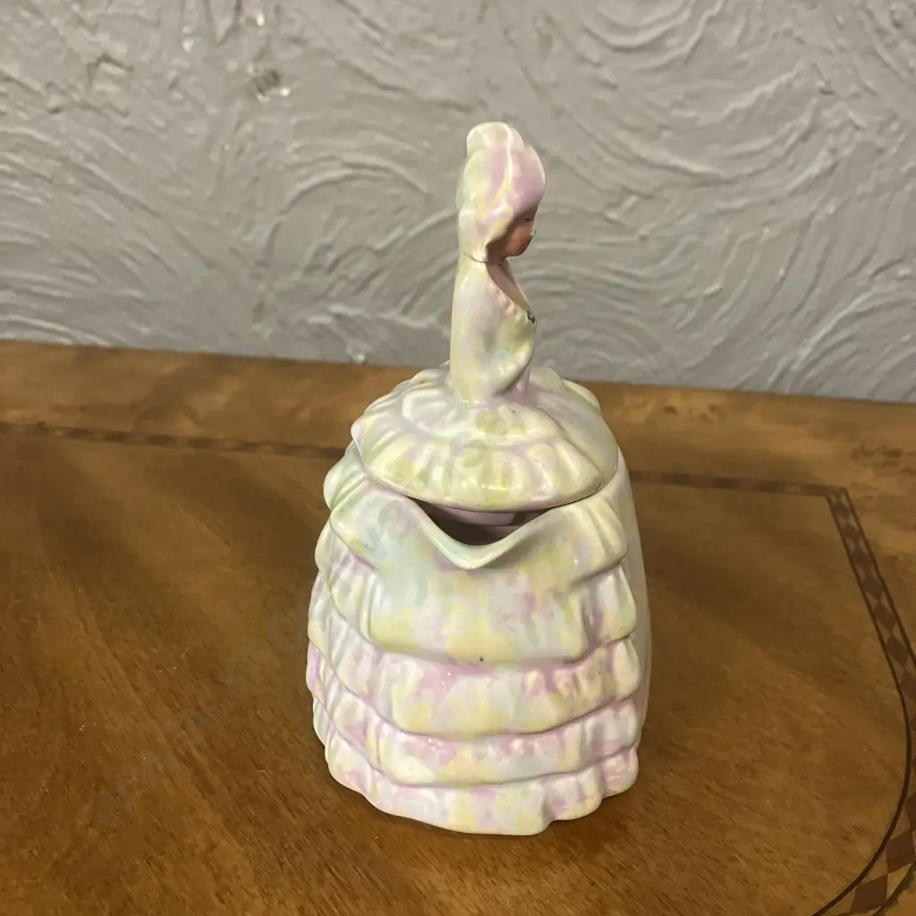 Sadlers Green & Pink Mottle Glazed 'Ye Daintee Lady' Teapot c1937 Image 1++