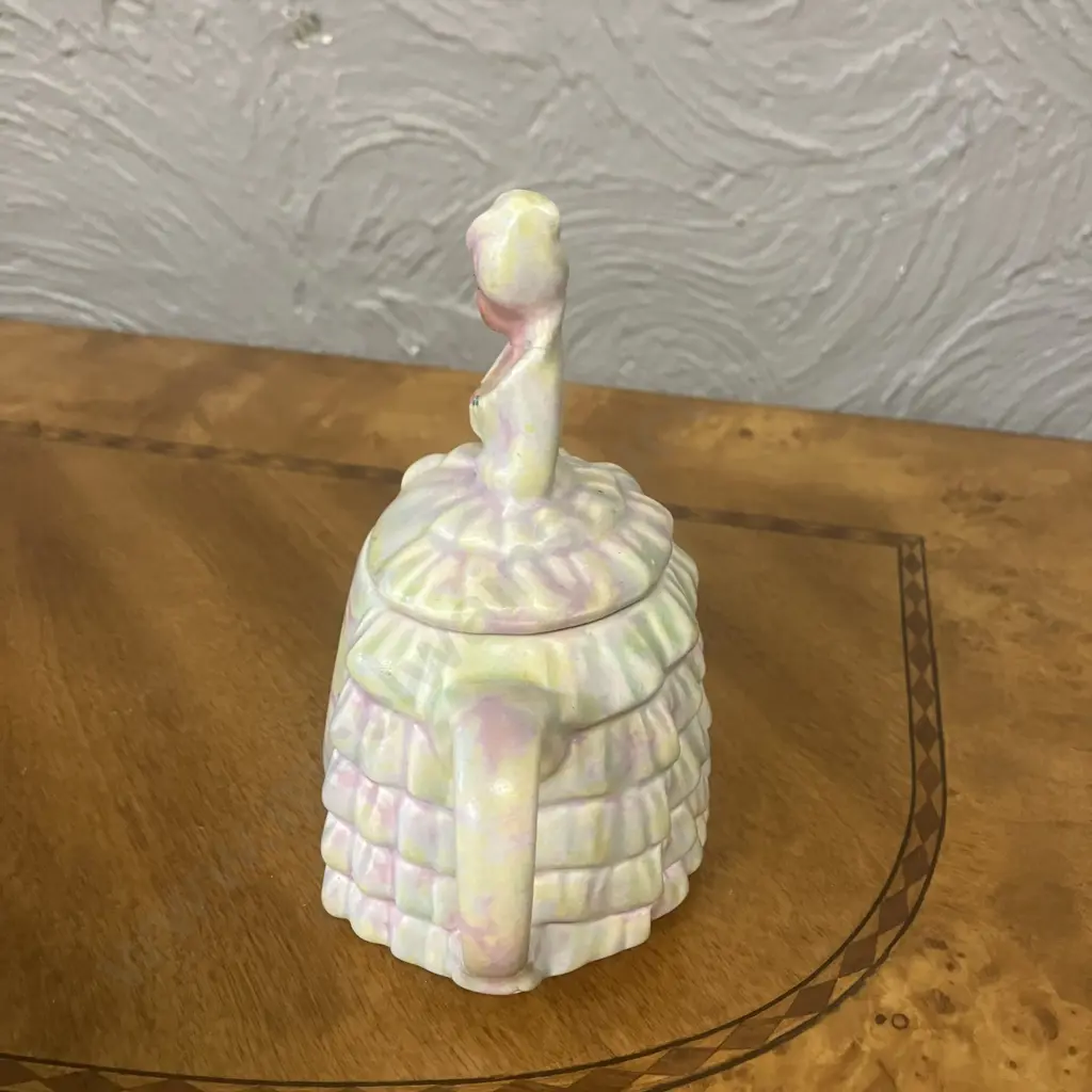 Sadlers Green & Pink Mottle Glazed 'Ye Daintee Lady' Teapot c1937 Image 1++