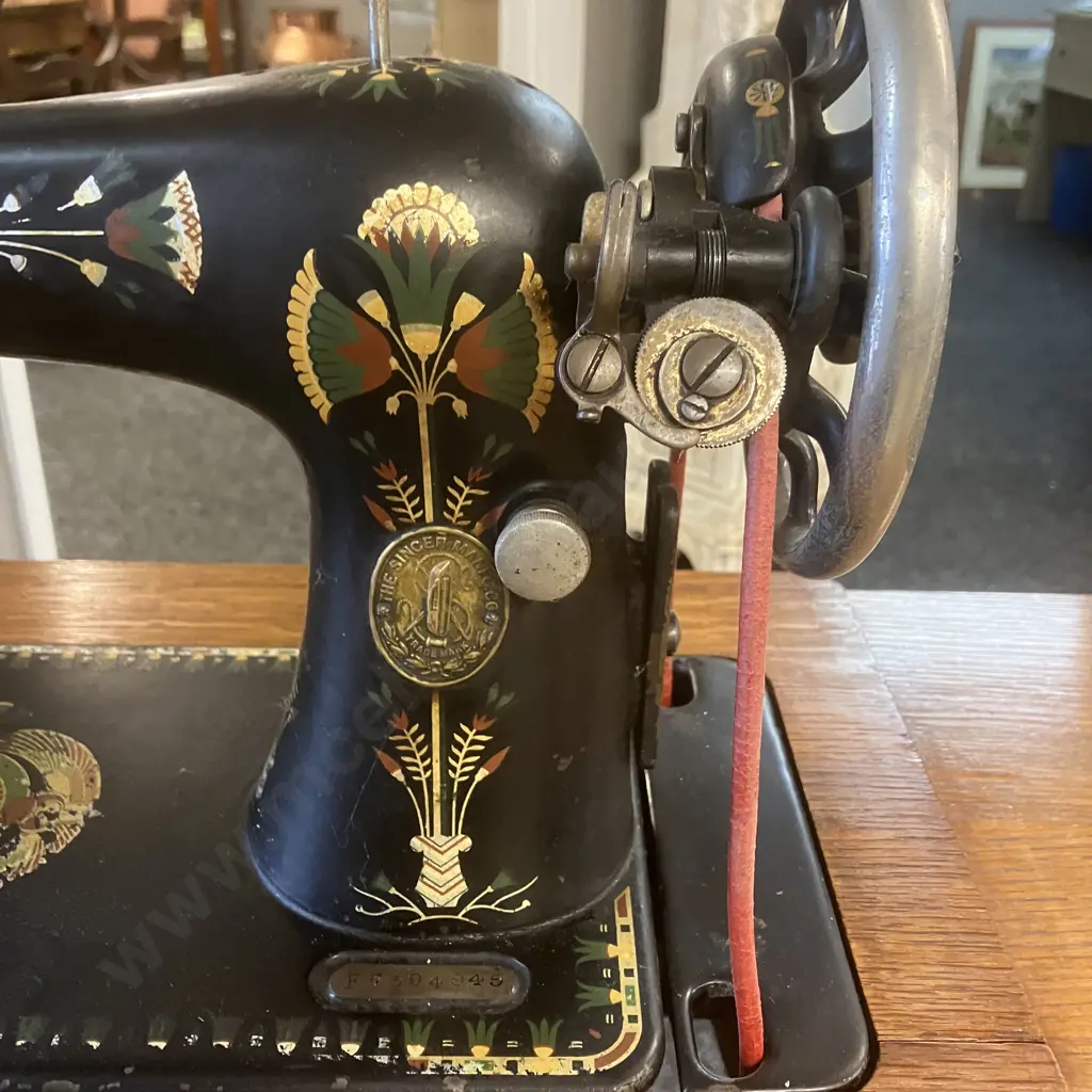 1917 Singer Model No 66K Treadle Sewing Machine With Accessories,  #F7594945 - Kilbowie, Clydebank, Scotland Image 1++