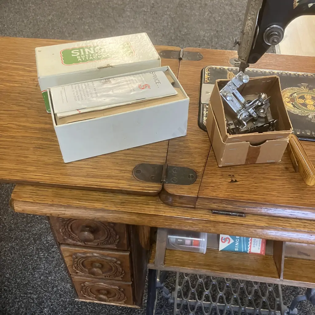 1917 Singer Model No 66K Treadle Sewing Machine With Accessories,  #F7594945 - Kilbowie, Clydebank, Scotland Image 1++