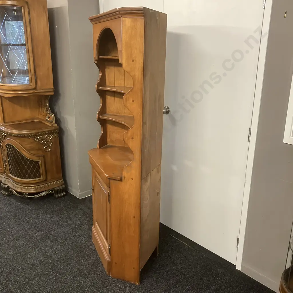 Vintage Cushman Colonial Creations American Mid Century Corner Cabinet Image 1++