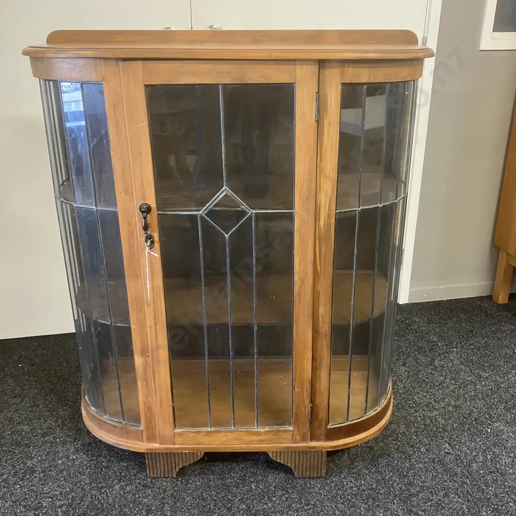 Native Timber Oak Bow Front Leadlight Glazed China Cabinet With Key. H109 W91 D37.5cm Image 1++