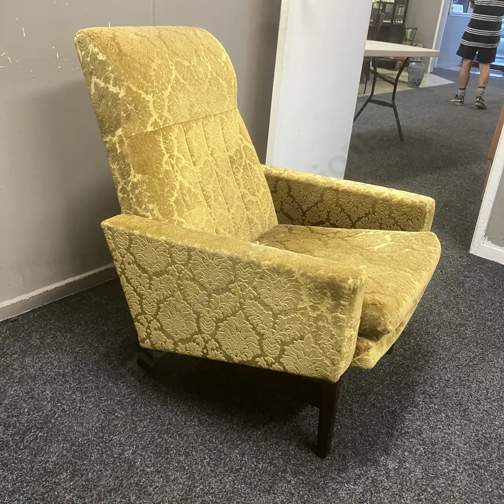Vintage Mid Century Modern High-Back Lounge Chair In a Green / Gold Embossed Fabric Image 1++