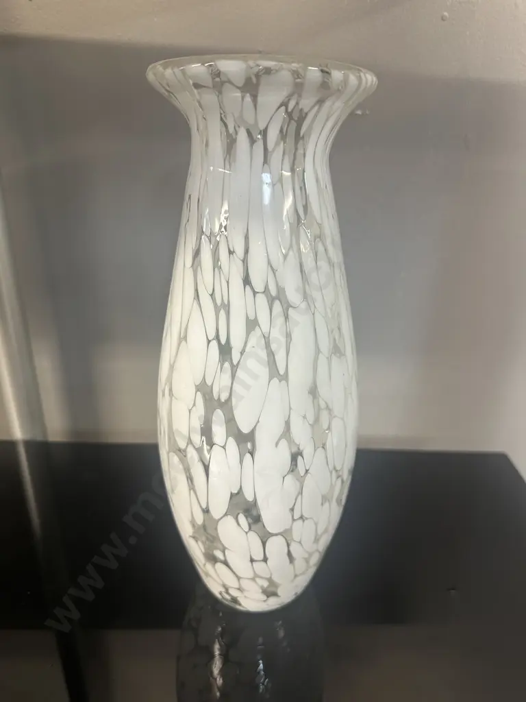 White Art Glass Glossy Printed Vase. H29cm Image 1++