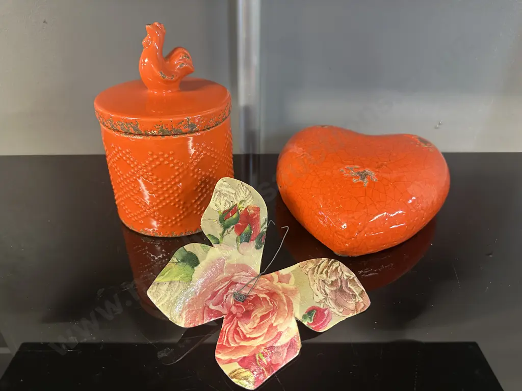 Decorative Decor Lidded Canister, Love Heart & Butterfly Wall Art Image 1++