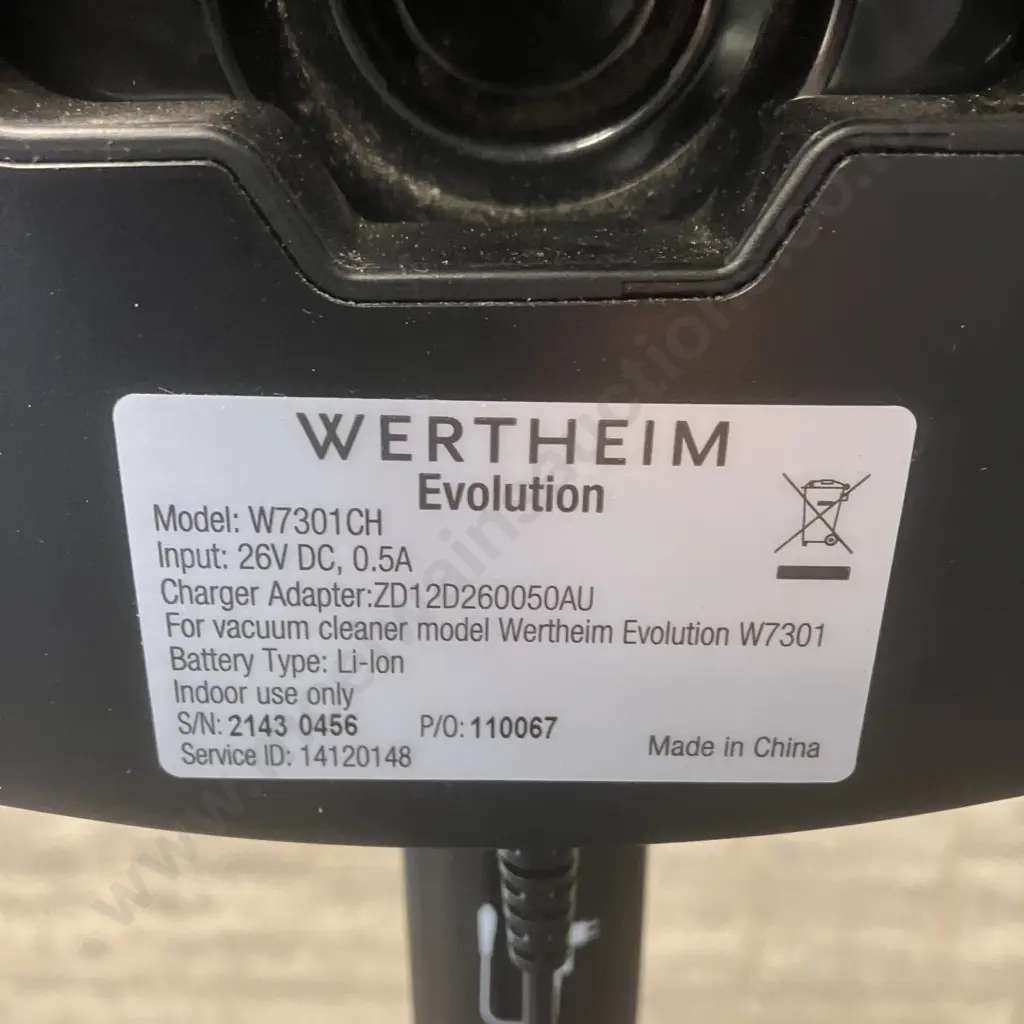 Werthiem Evolution W7301 Portable Stick Vacuum Cleaner With Charging Stand, 2 x Batteries, Vacuum Cleaner Attachments Image 1++