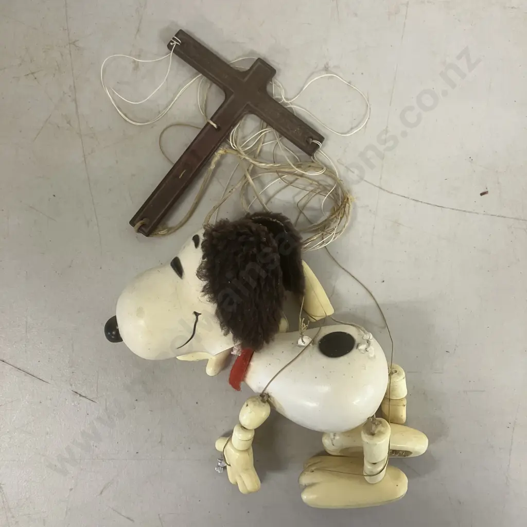 Vintage Peanuts Snoopy Marionette-Puppet - Pelham Puppets Made In England (Vintage Condition) Image 1++
