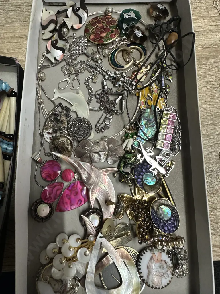 Selection Of Costume Jewellery Including 925 Image 1++