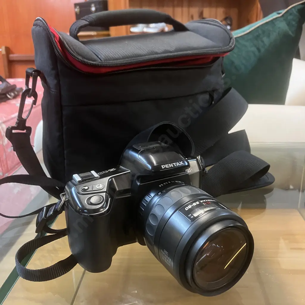 Pentax Z-10 Black Body 35mm SLR Film Camera With Pentax-FA 1:3.5-4.7 28-80mm Lens With Canon Carry Bag Image 1++