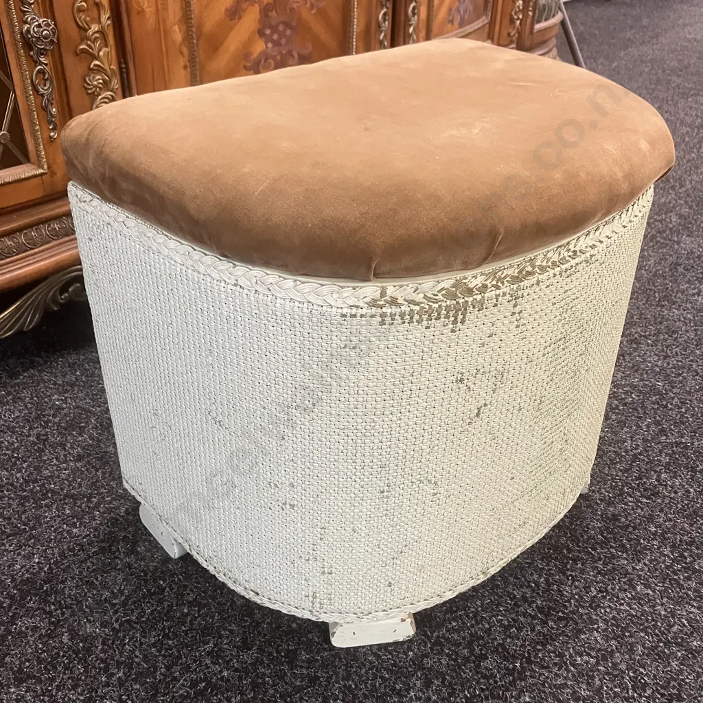 Vintage Lloyd Loom Style 1950's Semi Circle Laundry Basket / Ottoman. H41 W50 D35cm Image 1++