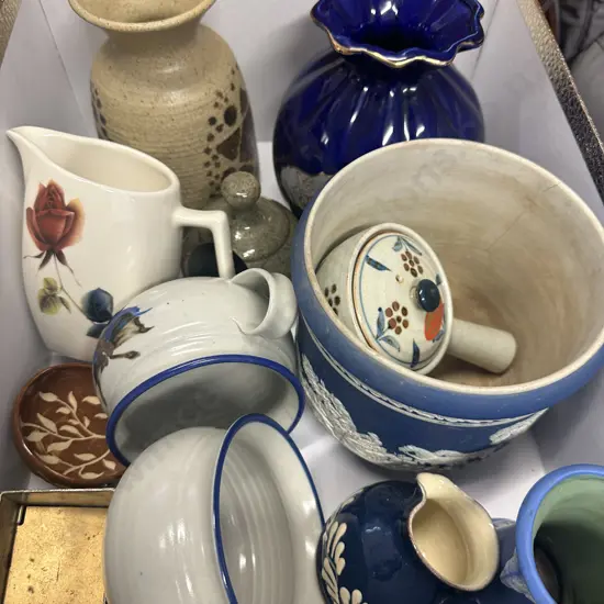 Tunstall Planter (as found), Vases Etc