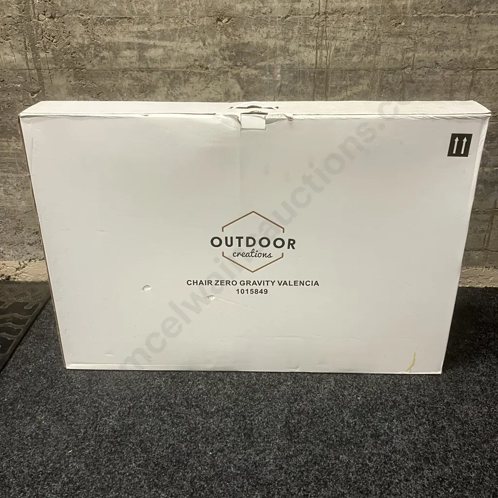 Outdoor Creations Chair Gravity Valencia (New In Box) Image 1++