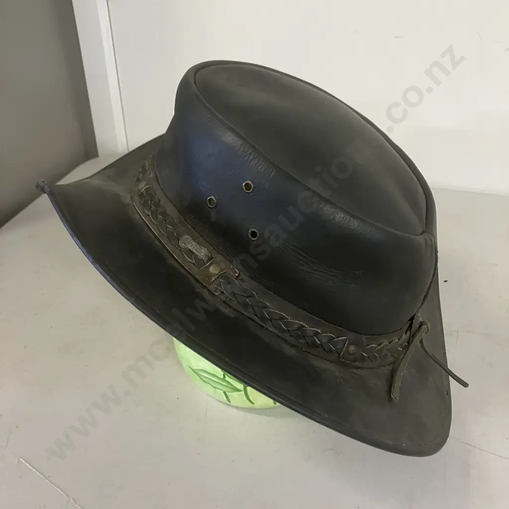 Wagga Wagga Size XL Leather Hat by Outback Trading NZ Image 1++