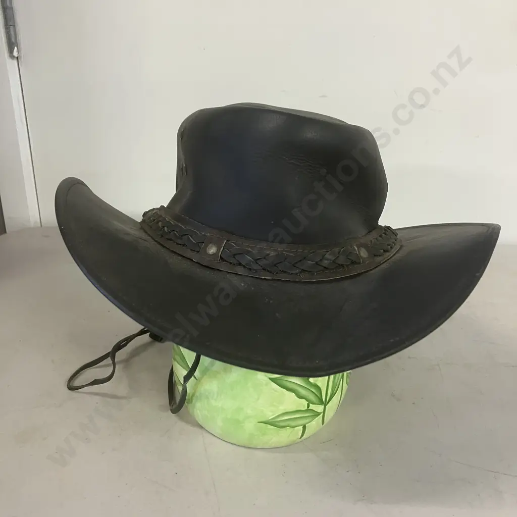 Wagga Wagga Size XL Leather Hat by Outback Trading NZ Image 1++