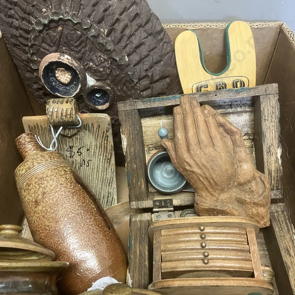 Box Lot Pottery & Wooden Ware Image 1++