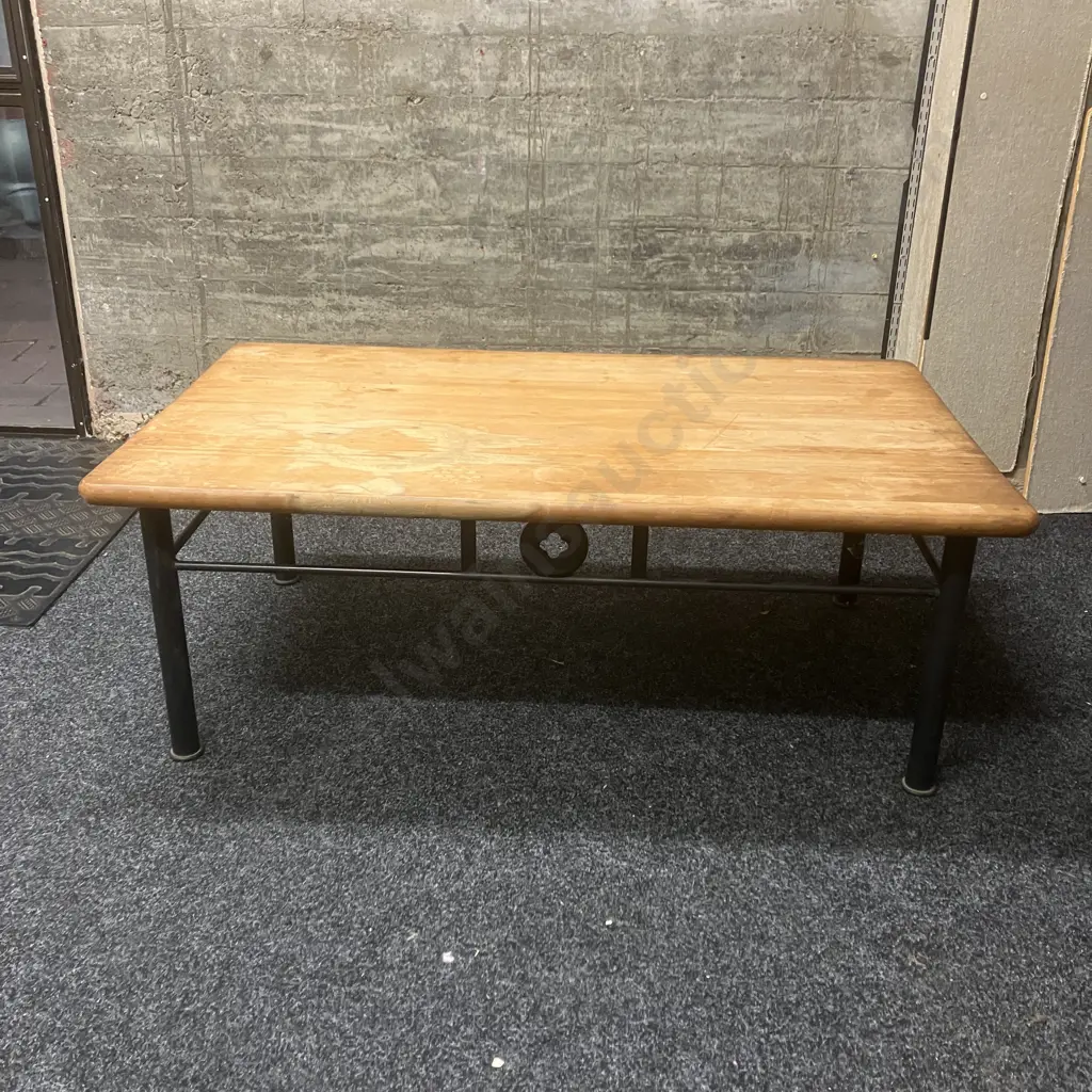 Rimu Coffee Table With Black Steel Base. H44 W120 D71cm Image 1++