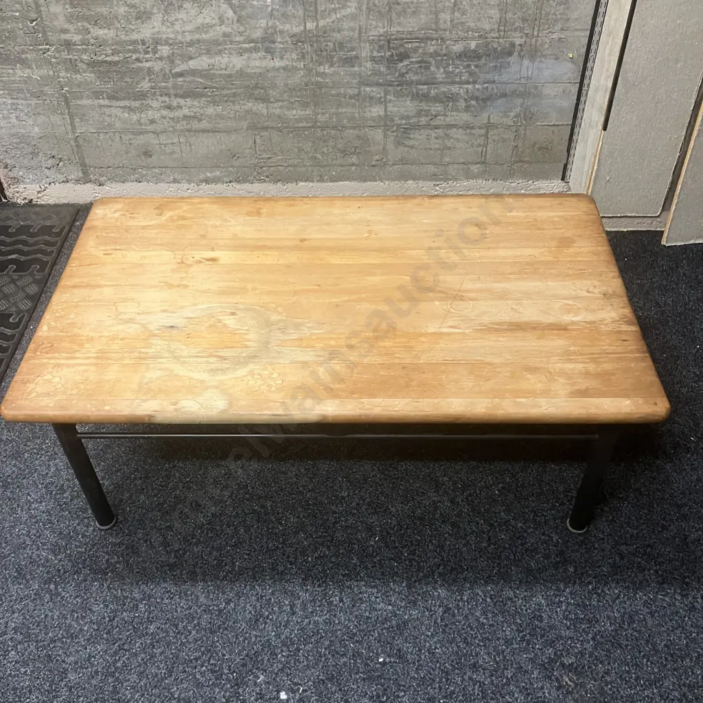 Rimu Coffee Table With Black Steel Base. H44 W120 D71cm Image 1++