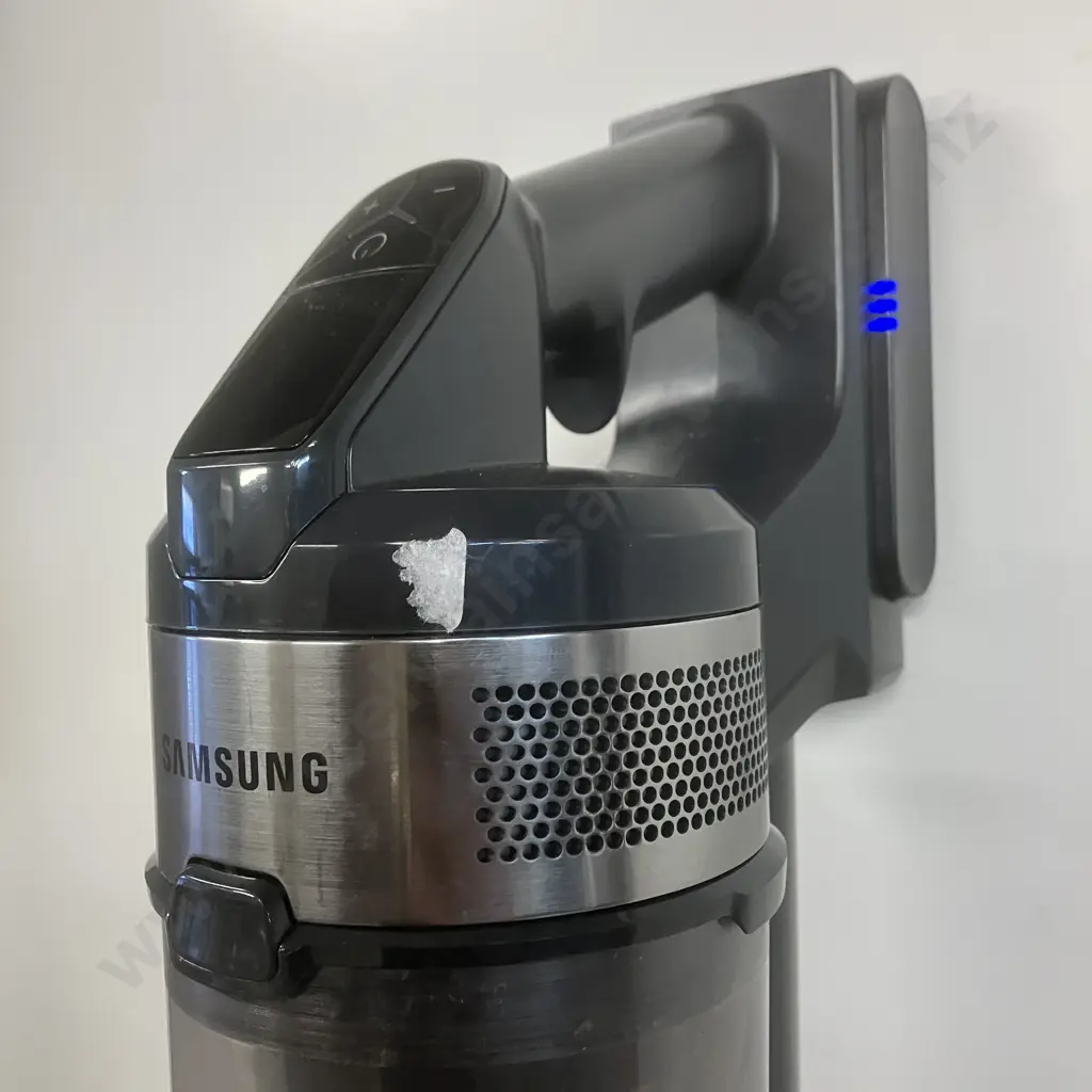 Samsung 150W Jet™60 Stick Vacuum Cleaner - Model VS15A6031M5 With Charger Image 1++