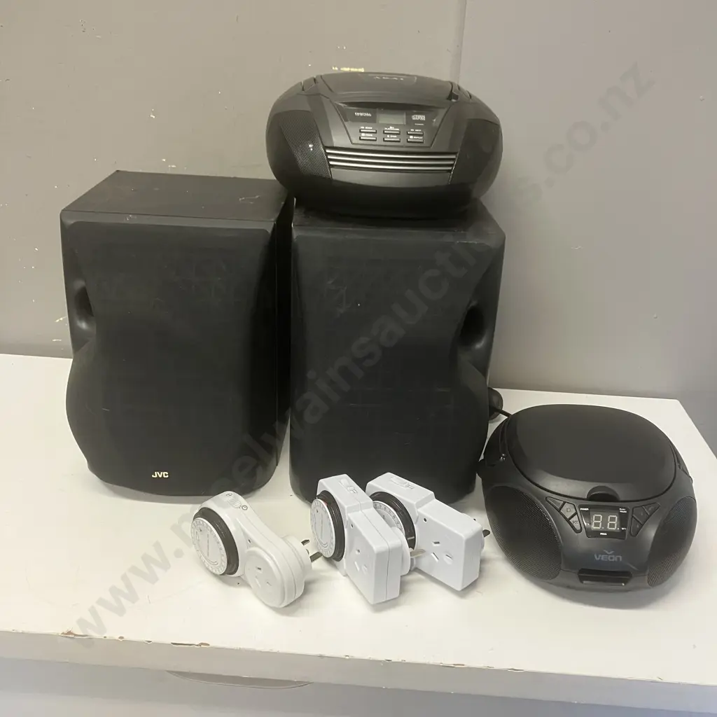 Pair of JVC SP-04 Speakers (6 Ohm 70W), Veon & Akai CD Players, Three Time Switches Image 1++