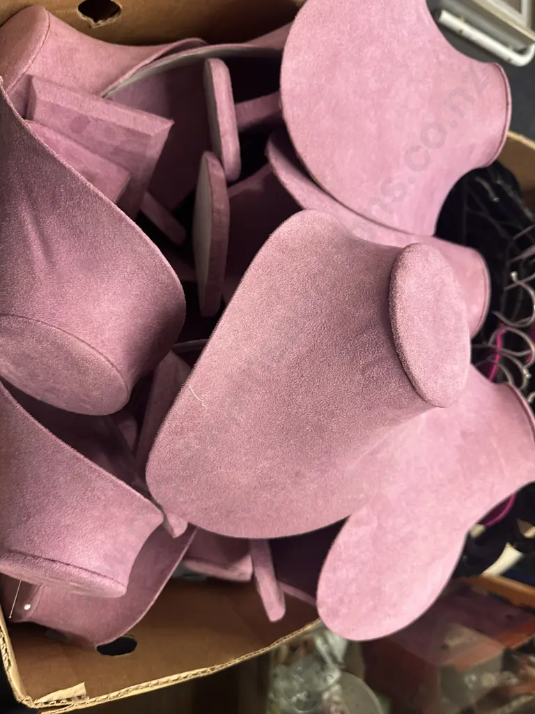 Box Lot Of Assorted Jewellery Stands Image 1++