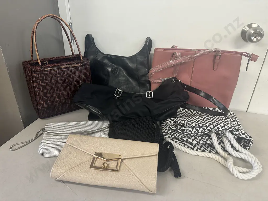 Selection Of Ladies Handbags & Clutch Purses Image 1++
