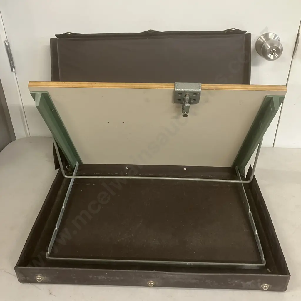 Tecnostyl 620 Vintage Portable Drafting / Drawing Board In Case - 35 x 50cm Image 1++