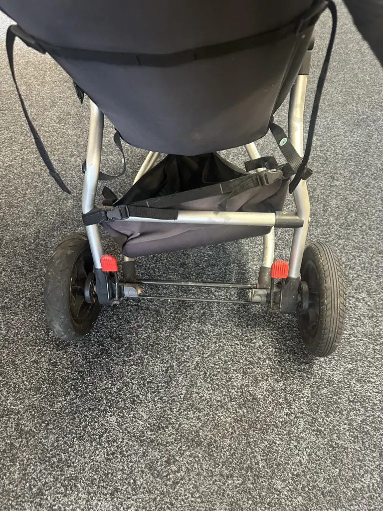 Mountain Buggy Swift  Image 1++