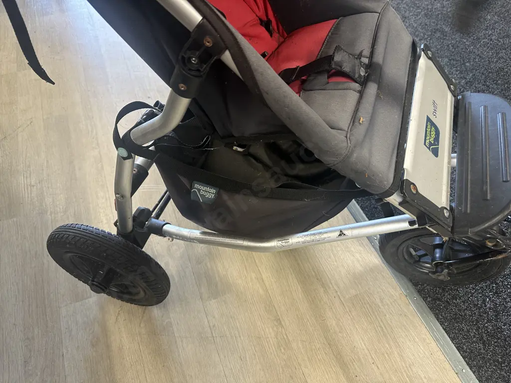 Mountain Buggy Swift  Image 1++