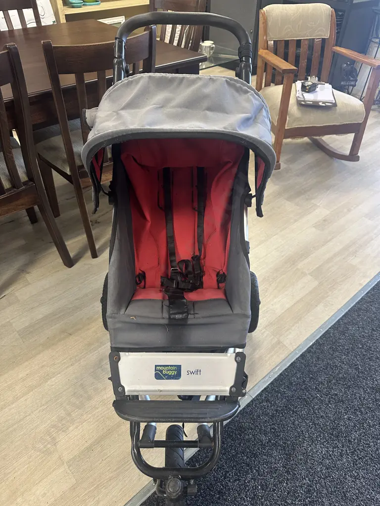 Mountain Buggy Swift  Image 1++