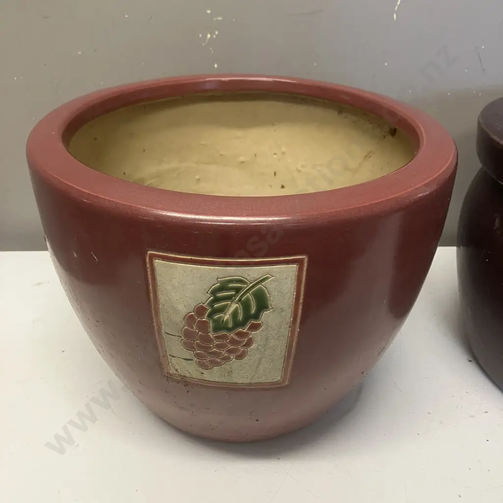 Burgundy & Purple Plant Pots. 23.5 x 30cm & 22 x 31cm Image 1++