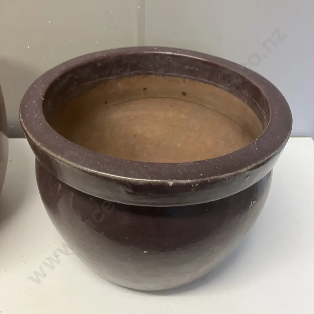 Burgundy & Purple Plant Pots. 23.5 x 30cm & 22 x 31cm Image 1++