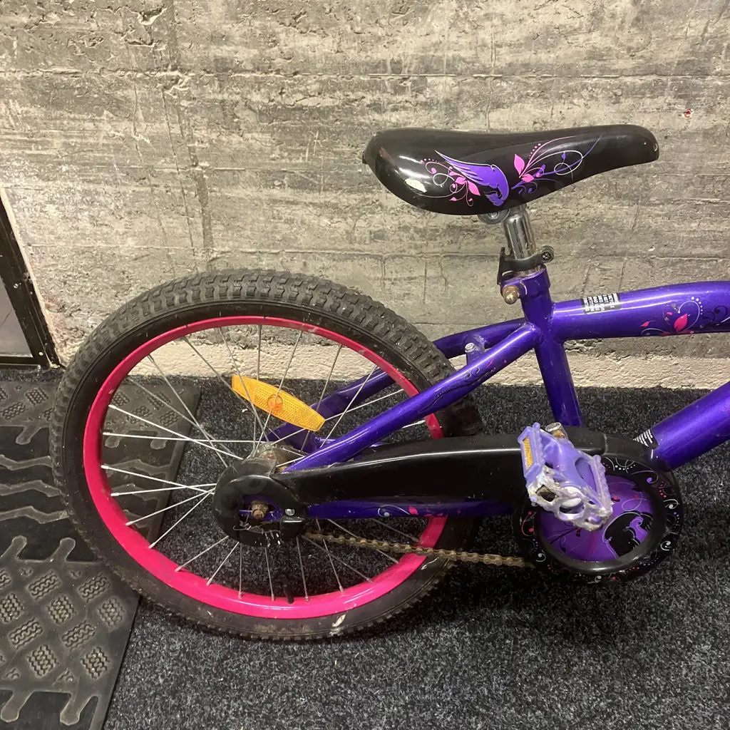 Southern Star Purple & Pink Kids Bike Image 1++