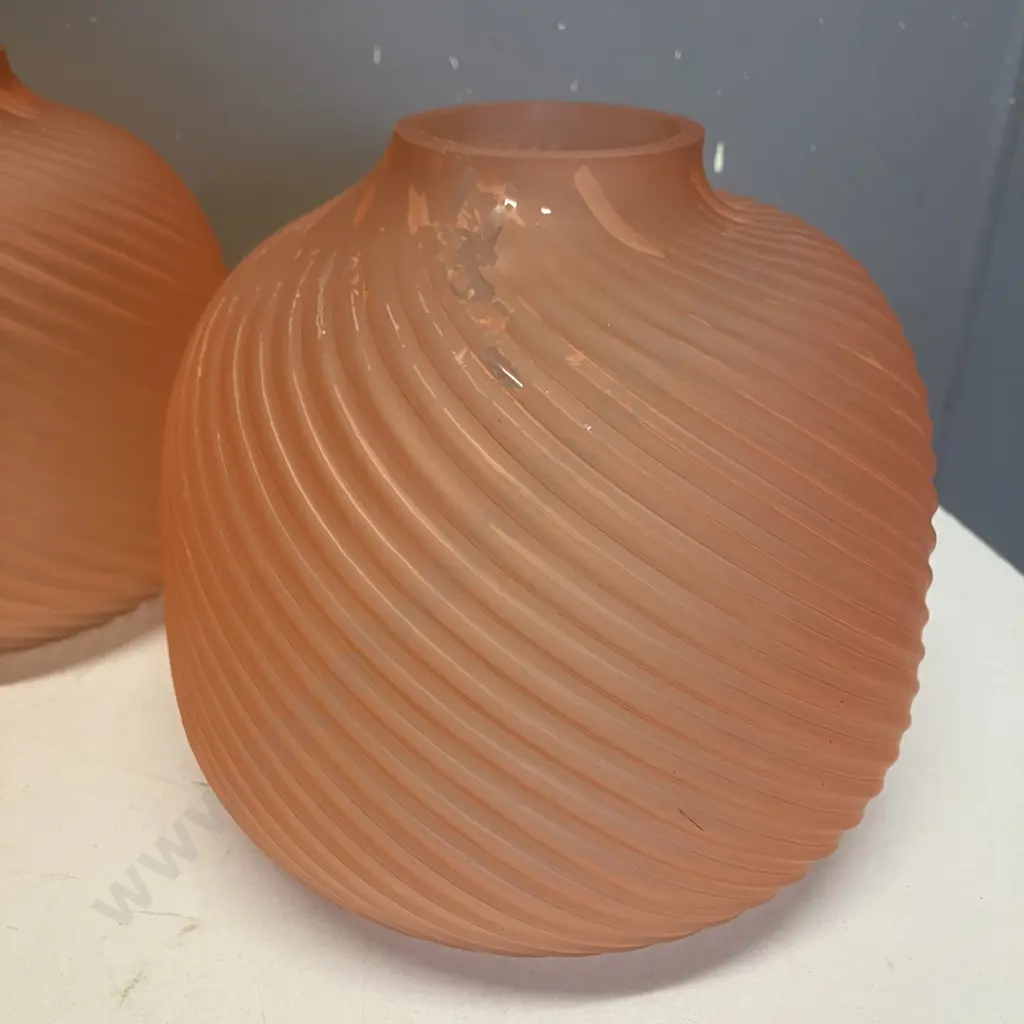 Four Art Deco Peach Salmon Ribbed Glass Vases. 20 x 22cm (As Found) Image 1++