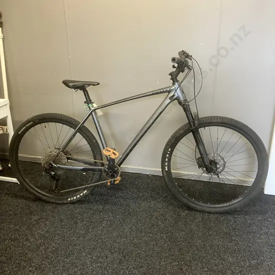 Scott Scale 965 Grey Mountain Bike XL