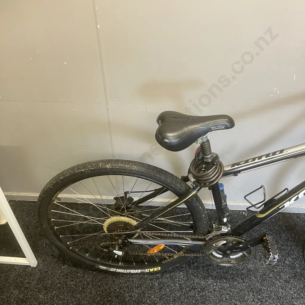 Black KONA Splice Bicycle Image 1++