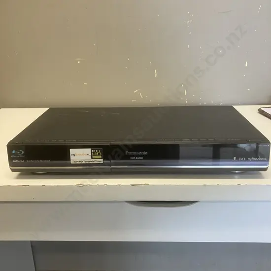 Panasonic DMR-BW880 Blu Ray Digital Recorder, Built-in 500GB Hard-disk, Twin Freeview HD Tuners