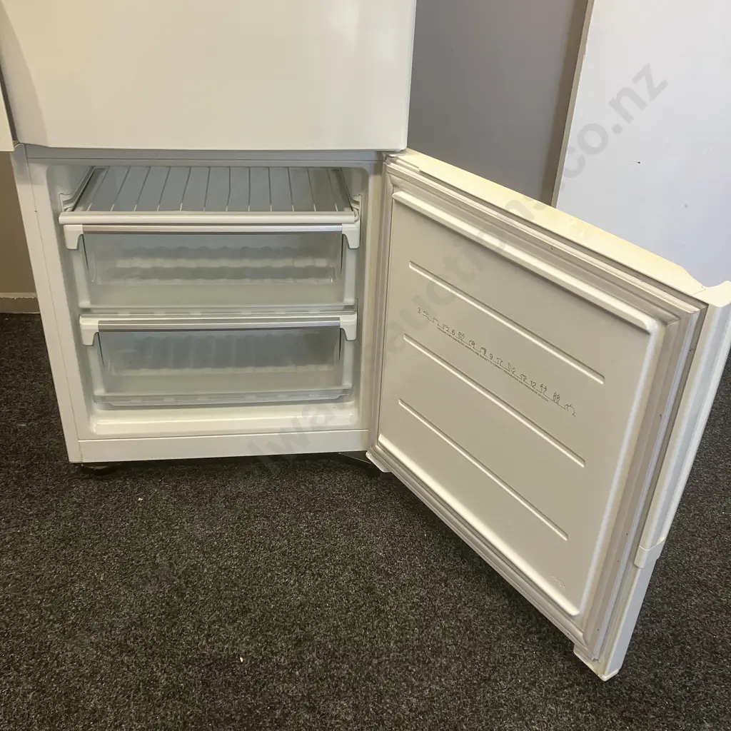 Westinghouse 370L Bottom Freezer Refrigerator WBM3700WB-R White Image 1++