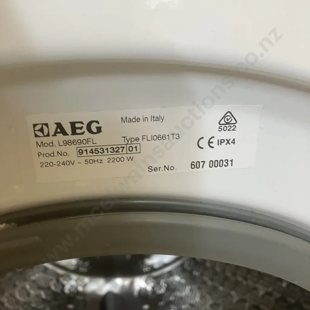 AEG 9kg ProTex Series 9 Front Load Washing Machine L98690FL Image 1++