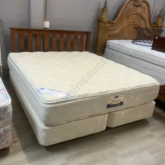 Sleepyhead Elite Sleeper Monarch King Size Mattress & Split Base With Wooden Slatted Headboard