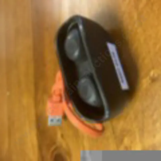 JBL Wave Buds True Wireless Earbuds - Black With Charging Case & Lead