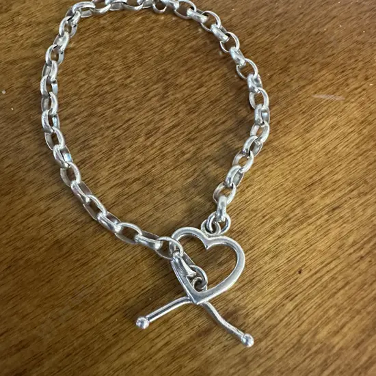 Silver Belcher Bracelet Heart & Arrow Lock Mechanism