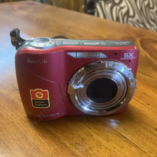Kodak EasyShare C190 12MP Digital Camera - Red