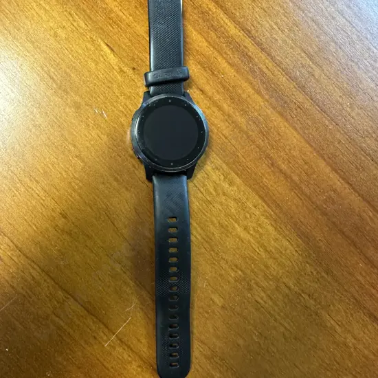 Garmin Vivo Active 4S Black Watch #61K96887 As Found