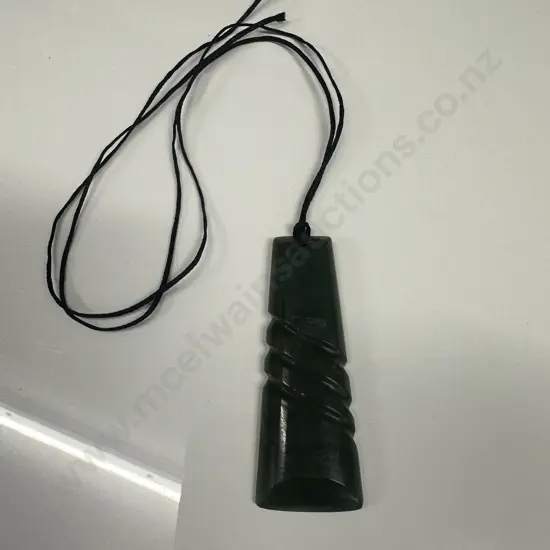 Pounamu Greenstone Necklace, Long Rectangular Shape L7cm.