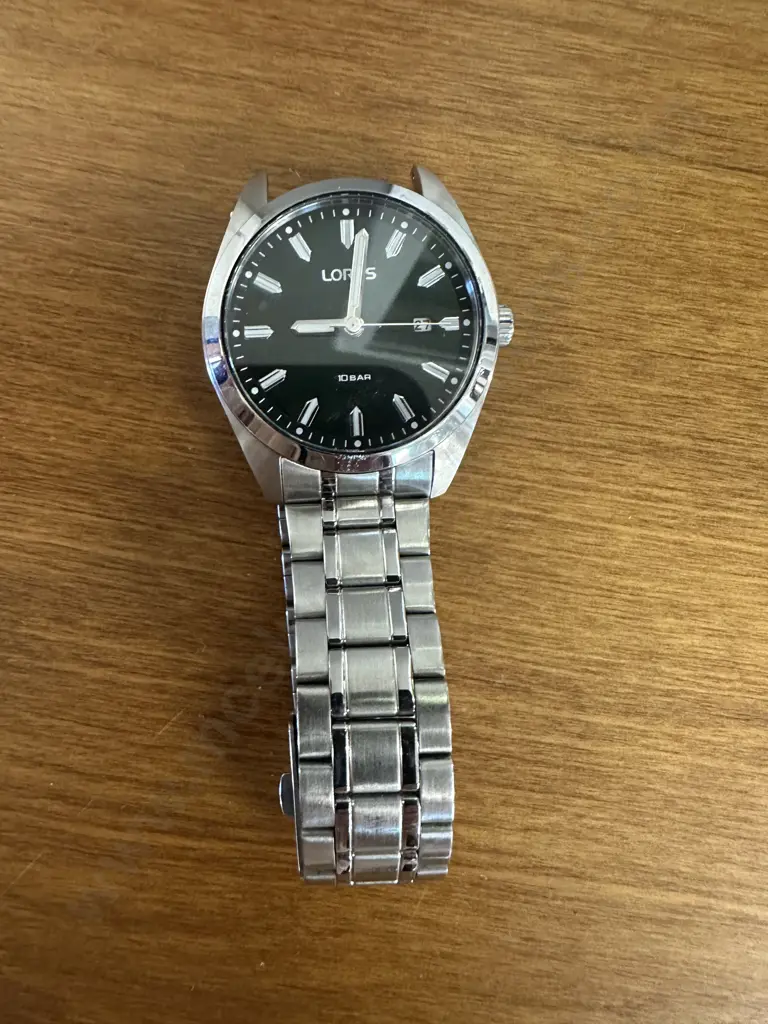 Lorus Mens Watch Silver Colour Strap (As Found) Image 1++