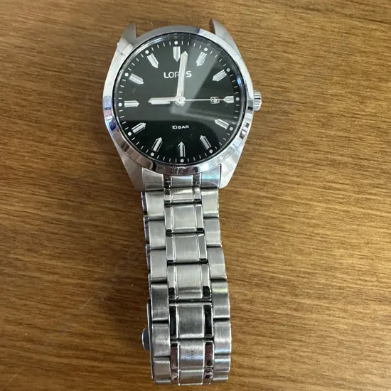 Lorus Mens Watch Silver Colour Strap (As Found)