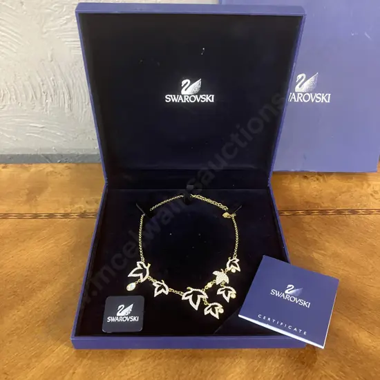 Swarovski Crystal Leaves Necklace, Boxed With Paperwork # 697376 (Neck 38cm)